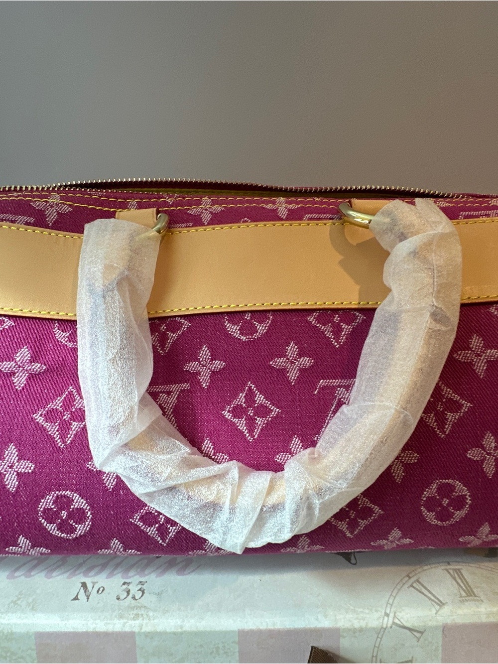 Hot pink Jean Satchel with Gold Hardware two front pockets! - Picture 4 of 9